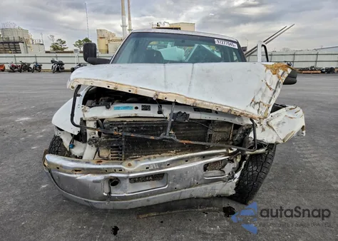 2001 Dodge Ram 2500 z USA, uszkodzony, nr VIN 1B7KC23641J515896